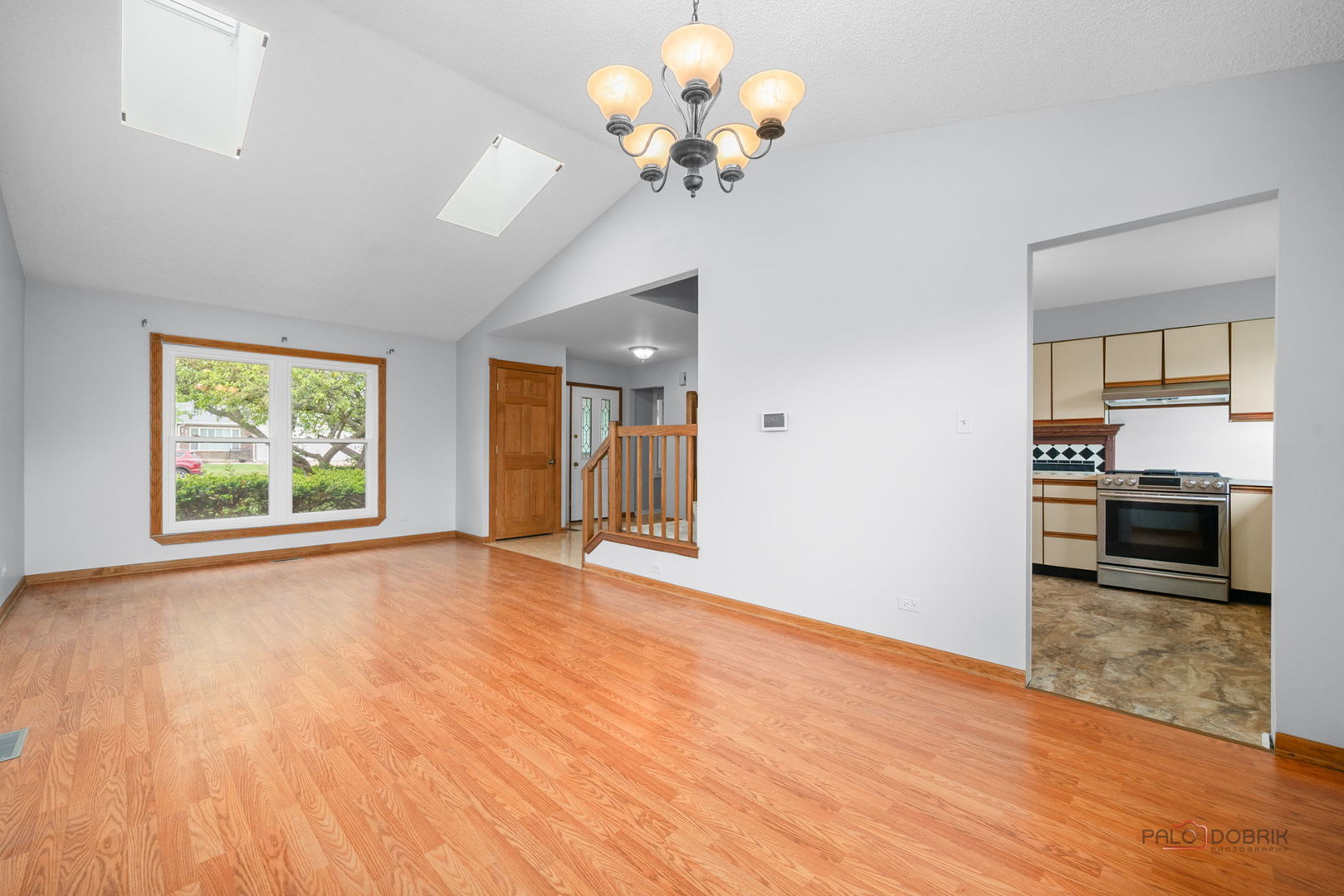1255 W Dexter Lane