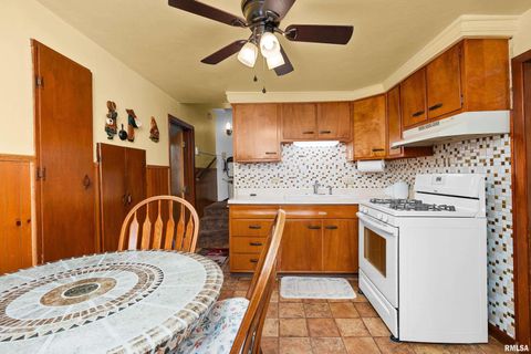 Tiny photo for 2375 31ST Street #A, Moline, IL 61265 (MLS # QC4267483)