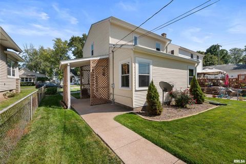 Tiny photo for 2375 31ST Street #A, Moline, IL 61265 (MLS # QC4267483)