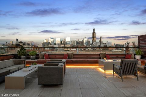 Tiny photo for 1327 W WASHINGTON Boulevard #5CD, Chicago, IL 60607 (MLS # 12511056)