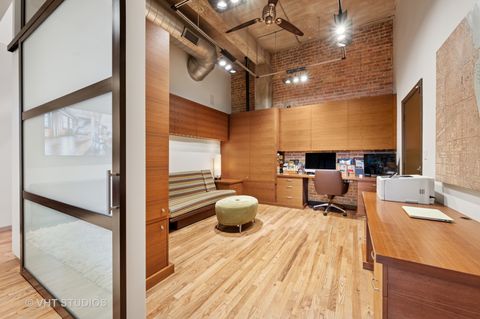 Tiny photo for 1327 W WASHINGTON Boulevard #5CD, Chicago, IL 60607 (MLS # 12511056)