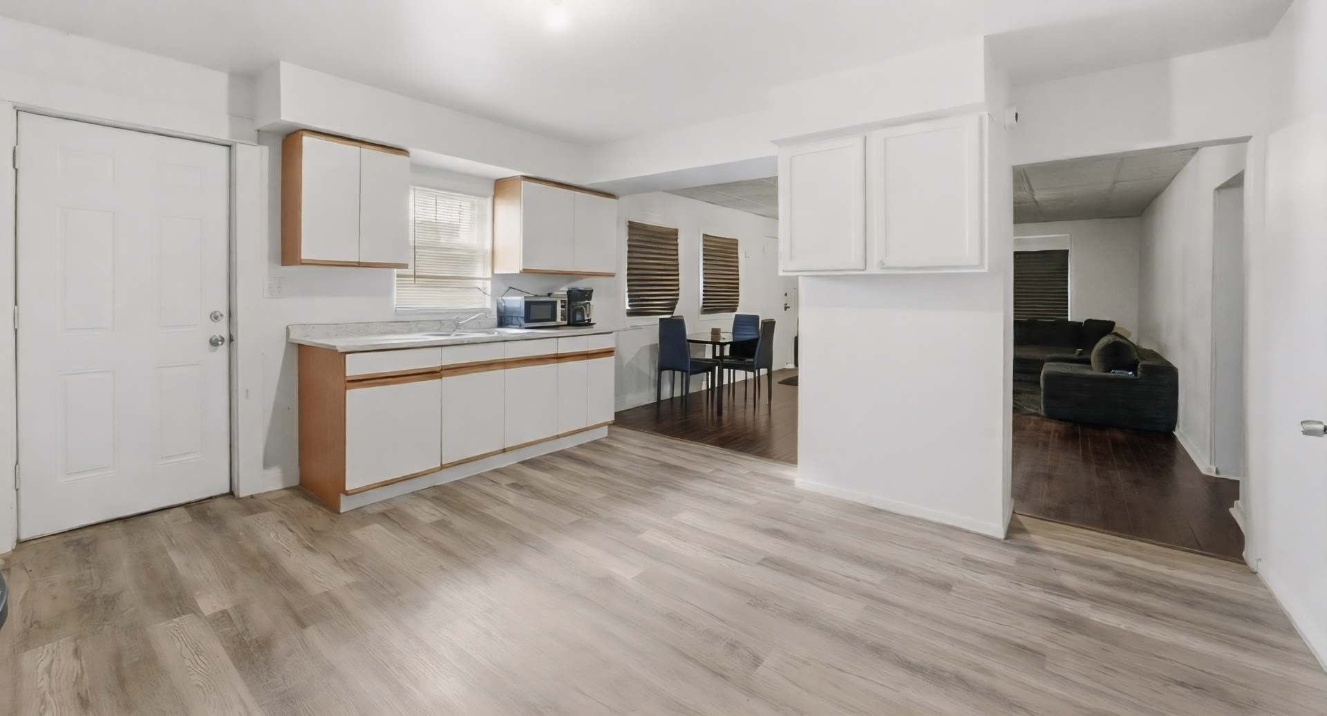 11735 S Indiana Avenue