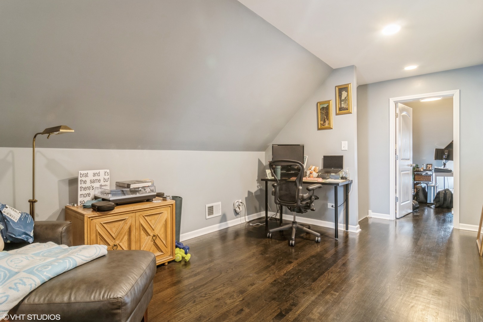 1656 N Richmond Street