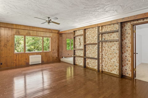 Tiny photo for 3312 187th Street Court, East Moline, IL 61244 (MLS # 12711123)