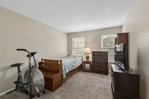 Tiny photo for 1410 Plum Court #A, Mount Prospect, IL 60056 (MLS # 12746900)