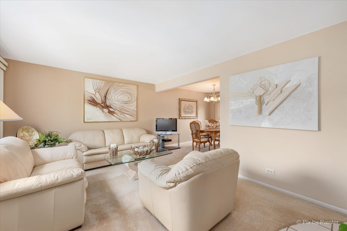 1328 Dove Court
