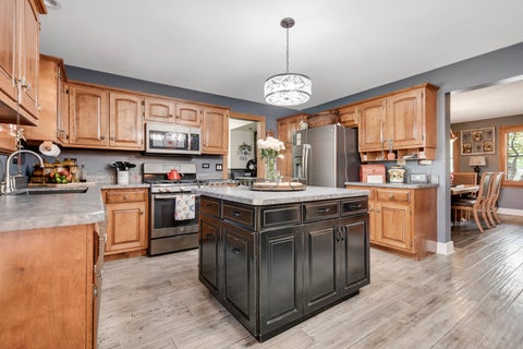 Tiny photo for 652 Wellington Parkway, New Lenox, IL 60451 (MLS # 12714601)