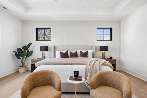 Tiny photo for 138 N Prospect Avenue, Clarendon Hills, IL 60514 (MLS # 12585677)