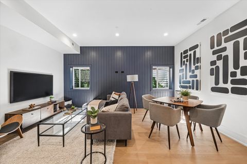 Tiny photo for 138 N Prospect Avenue, Clarendon Hills, IL 60514 (MLS # 12585677)