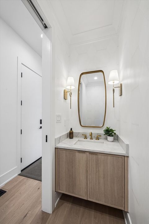 Tiny photo for 138 N Prospect Avenue, Clarendon Hills, IL 60514 (MLS # 12585677)