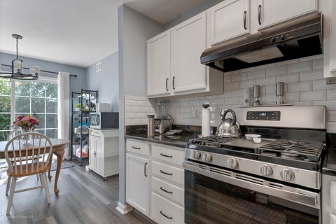 Tiny photo for 39123 Aberdeen Lane, Beach Park, IL 60083 (MLS # 12721546)
