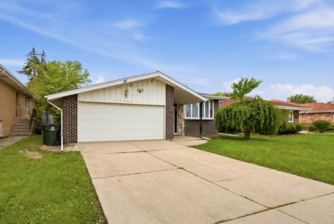 Tiny photo for 17142 Bernadine Street, Lansing, IL 60438 (MLS # 12645692)