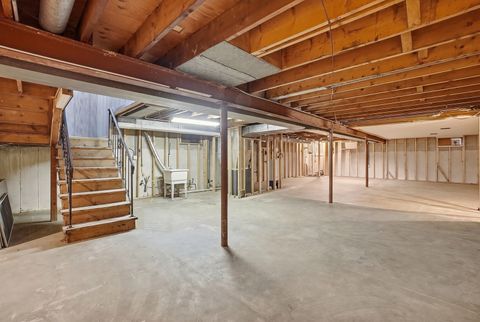 Tiny photo for 17142 Bernadine Street, Lansing, IL 60438 (MLS # 12645692)