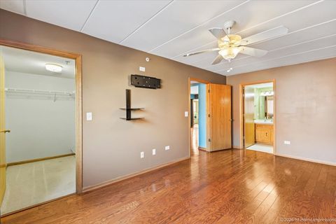 Tiny photo for 9420 S Melvina Avenue #2NW, Oak Lawn, IL 60453 (MLS # 12707037)