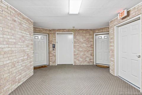 Tiny photo for 9420 S Melvina Avenue #2NW, Oak Lawn, IL 60453 (MLS # 12707037)