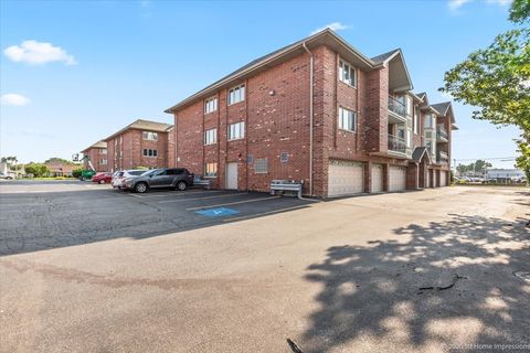 Tiny photo for 9420 S Melvina Avenue #2NW, Oak Lawn, IL 60453 (MLS # 12707037)