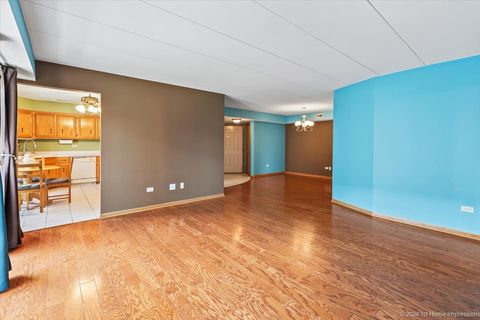 Tiny photo for 9420 S Melvina Avenue #2NW, Oak Lawn, IL 60453 (MLS # 12707037)