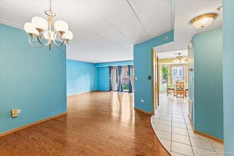 Tiny photo for 9420 S Melvina Avenue #2NW, Oak Lawn, IL 60453 (MLS # 12707037)