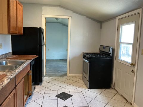 Tiny photo for 105 N Lynn Street, Urbana, IL 61802 (MLS # 12552050)