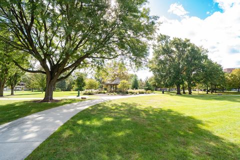 Tiny photo for 164 Cascade Drive, Indian Head Park, IL 60525 (MLS # 12424370)