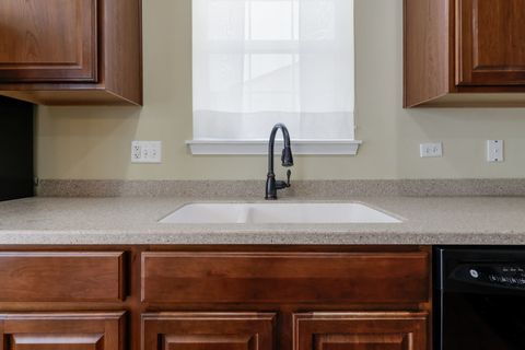 Tiny photo for 14304 Flagstaff Court, Huntley, IL 60142 (MLS # 12519189)