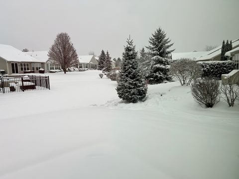 Tiny photo for 14304 Flagstaff Court, Huntley, IL 60142 (MLS # 12519189)