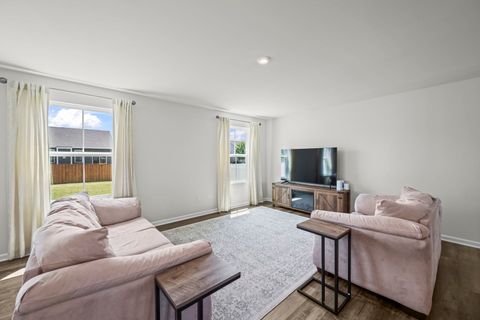 Tiny photo for 511 Larkspur Lane, Hampshire, IL 60140 (MLS # 12656598)