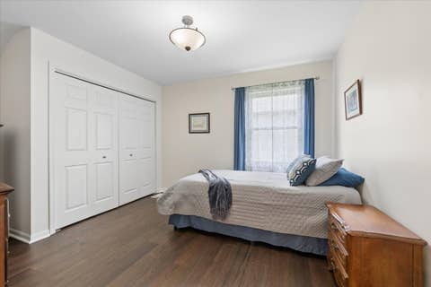 Tiny photo for 2119 W Thornwood Drive, South Elgin, IL 60177 (MLS # 12650246)