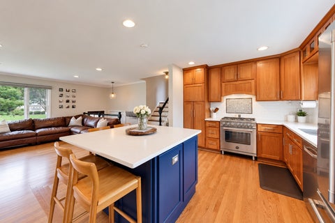 Tiny photo for 307 N Marcella Road, Mount Prospect, IL 60056 (MLS # 12753721)