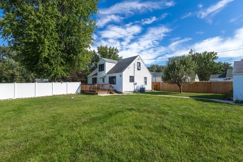 Tiny photo for 2521 33rd Street, Moline, IL 61265 (MLS # 12752441)