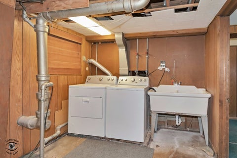 Tiny photo for 5532 Oak Center Drive, Oak Lawn, IL 60453 (MLS # 12650552)