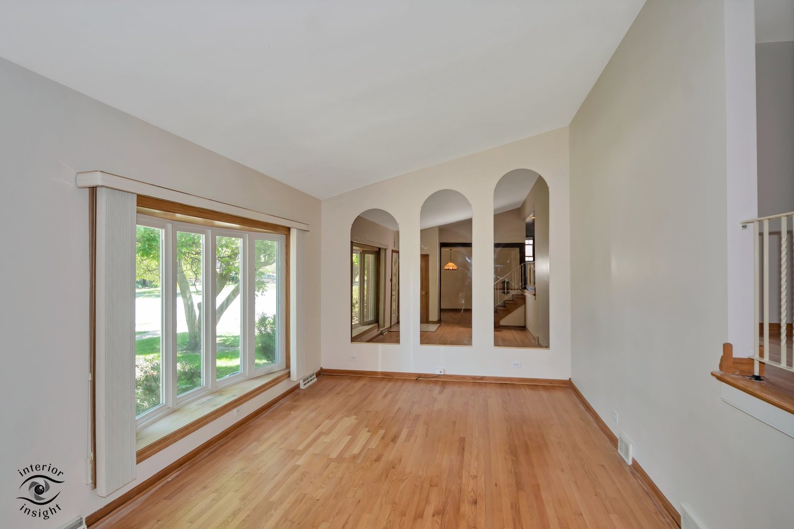5532 Oak Center Drive