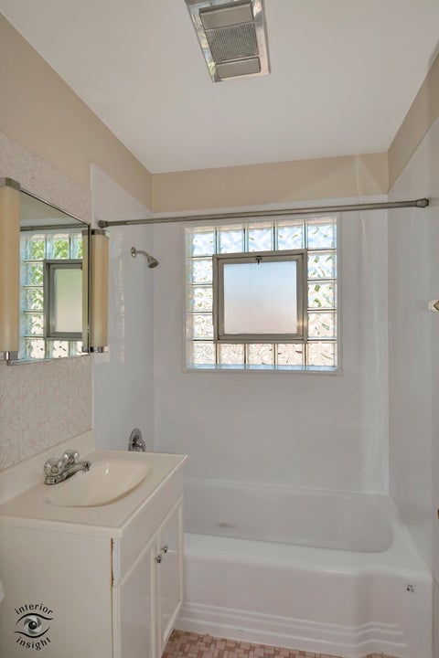 Tiny photo for 5532 Oak Center Drive, Oak Lawn, IL 60453 (MLS # 12650552)
