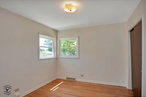 Tiny photo for 5532 Oak Center Drive, Oak Lawn, IL 60453 (MLS # 12650552)