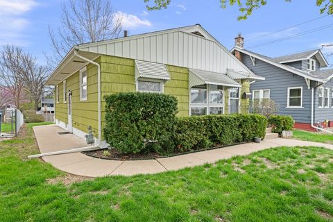 Tiny photo for 2374 33 Street, Moline, IL 51265 (MLS # 12619344)