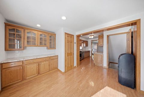 Tiny photo for 5325 N Meade Avenue, Chicago, IL 60630 (MLS # 12617443)