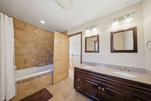 Tiny photo for 5325 N Meade Avenue, Chicago, IL 60630 (MLS # 12617443)