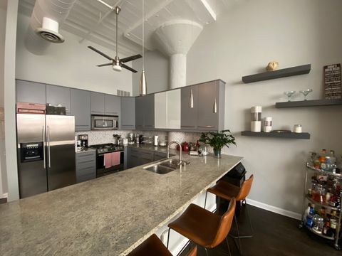 Tiny photo for 2750 N Wayne Avenue #M, Chicago, IL 60614 (MLS # 12523764)