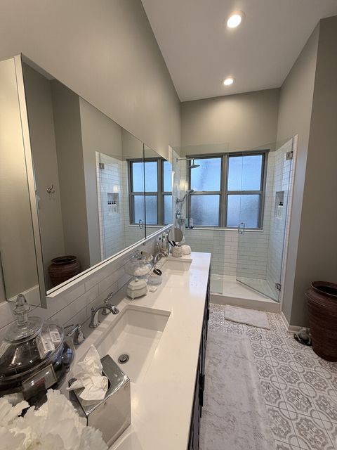 Tiny photo for 2750 N Wayne Avenue #M, Chicago, IL 60614 (MLS # 12523764)