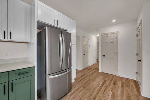 Tiny photo for 917 Parks Lane, Ottawa, IL 61350 (MLS # 12579570)