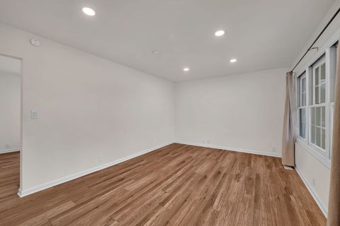 Tiny photo for 917 Parks Lane, Ottawa, IL 61350 (MLS # 12579570)