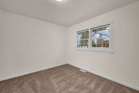 Tiny photo for 917 Parks Lane, Ottawa, IL 61350 (MLS # 12579570)