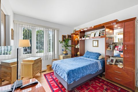 Tiny photo for 123 Honeysuckle Court, Rolling Meadows, IL 60008 (MLS # 12474478)