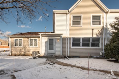 1336 INVERRARY Lane 1336 Deerfield IL 60015