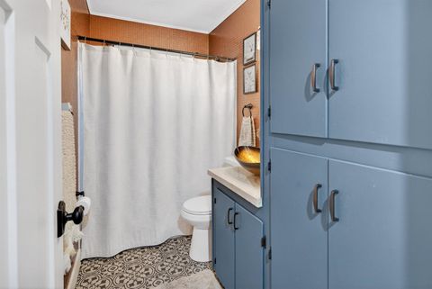 Tiny photo for 920 5th Avenue N, Clinton, IA 52732 (MLS # 100000683)