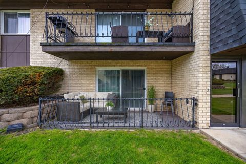 Tiny photo for 11133 S 84th Avenue #1B, Palos Hills, IL 60465 (MLS # 12629595)
