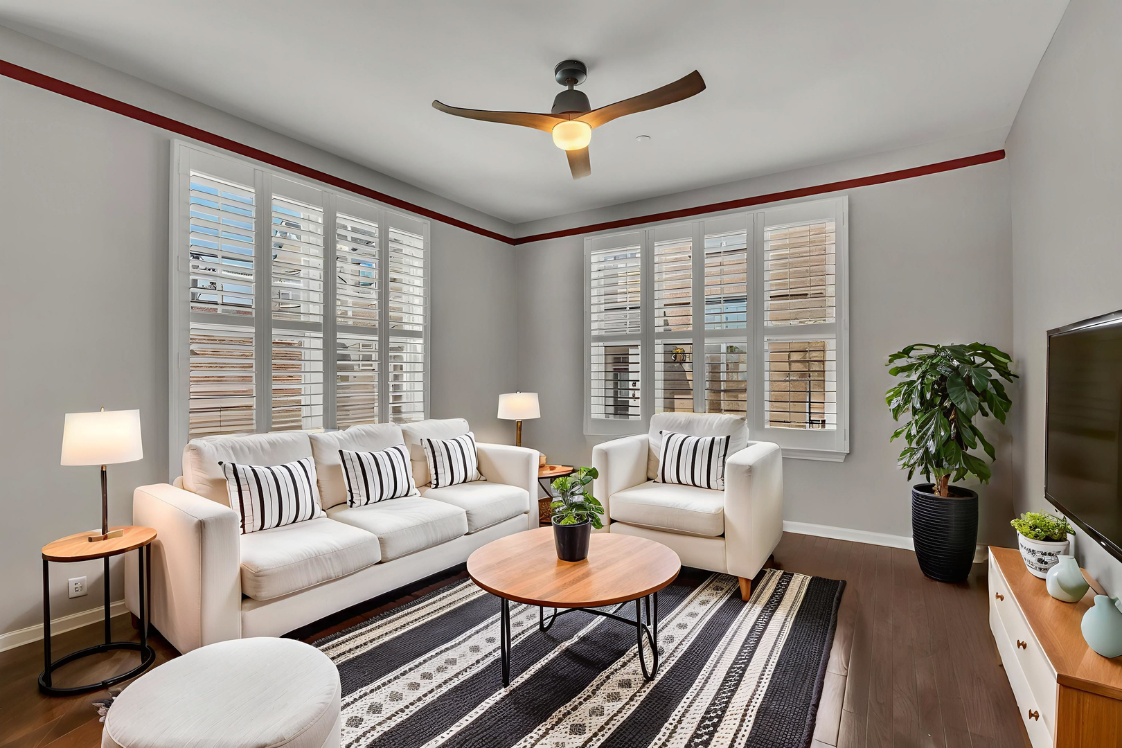 843 Lexington Circle E