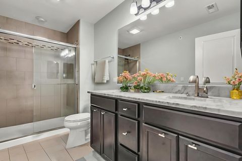 Tiny photo for 843 Lexington Circle E, Des Plaines, IL 60016 (MLS # 12528914)