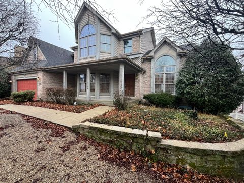 A home in Woodridge