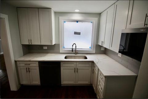 Tiny photo for 8051 S Yale Avenue, Chicago, IL 60620 (MLS # 12587743)